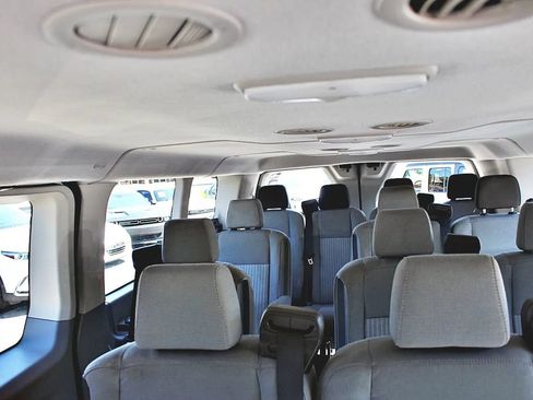 Used 2019 Ford Transit 350 XLT RWD image 32