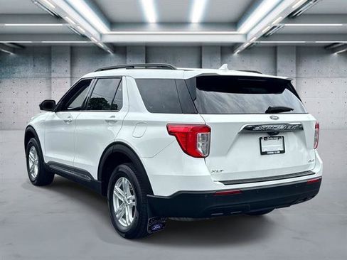 Certified 2023 Ford Explorer XLT AWD/4WD image 6