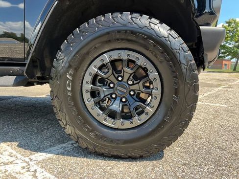 Used 2025 Ford Bronco Raptor AWD/4WD image 13
