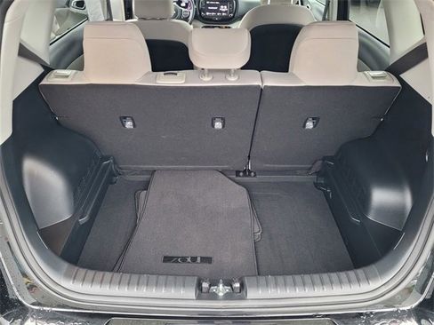 Used 2023 Kia Soul LX w/ LX Technology Package image 7