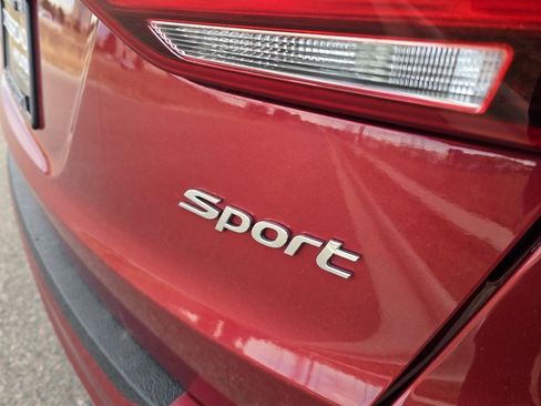 Used 2018 Hyundai Santa Fe Sport w/ 2.4L Value Package 02 image 11
