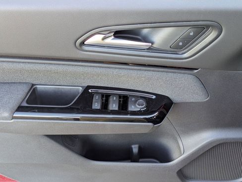New 2026 Honda Prologue EX image 8