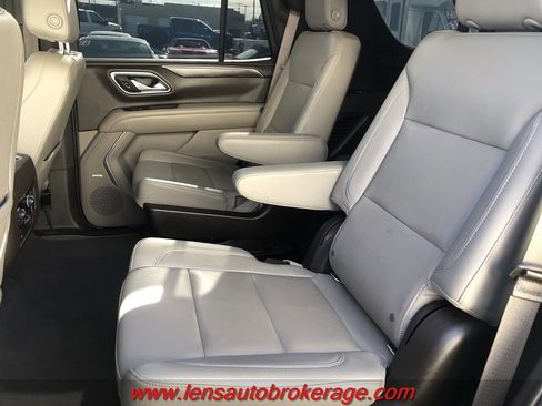 Used 2021 Chevrolet Tahoe LT image 17