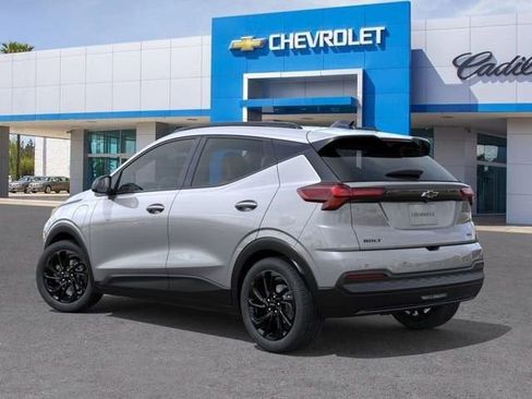 New 2027 Chevrolet Bolt RS w/ Technology Package FWD image 5