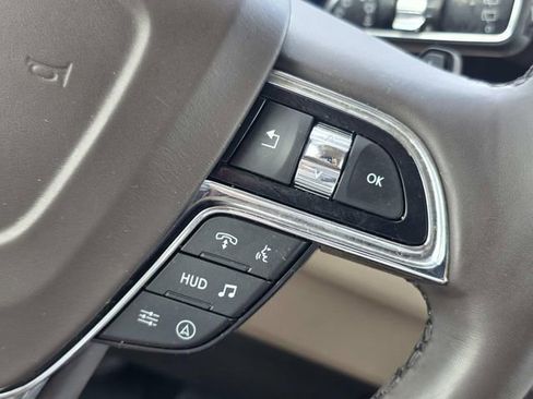 Used 2022 Lincoln Navigator Reserve RWD image 14