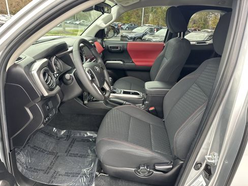 Certified 2023 Toyota Tacoma SR5 image 16