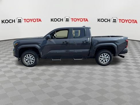 Used 2024 Toyota Tacoma SR5 AWD/4WD image 4