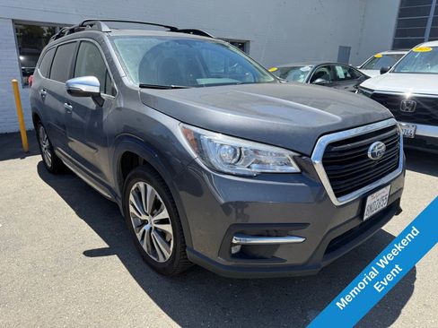 Used 2020 Subaru Ascent Touring w/ Popular Package #3 AWD/4WD image 8