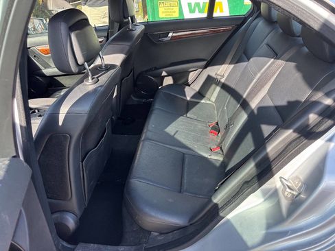 Used 2010 Mercedes-Benz C 300 4MATIC Sedan image 13