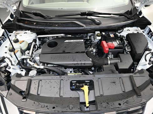 Used 2023 Nissan Rogue SV FWD image 25