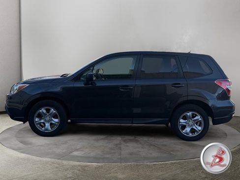 Used 2015 Subaru Forester 2.5i AWD/4WD image 4