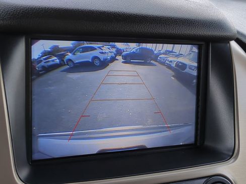 Used 2018 GMC Yukon Denali w/ Open Road Package image 21