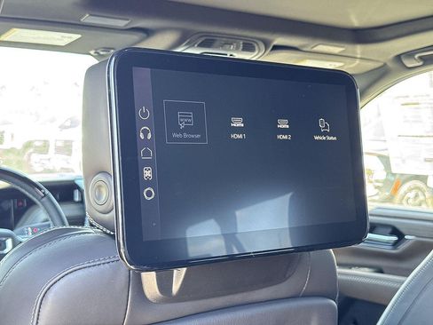 New 2026 GMC Yukon XL Denali Ultimate AWD/4WD image 26