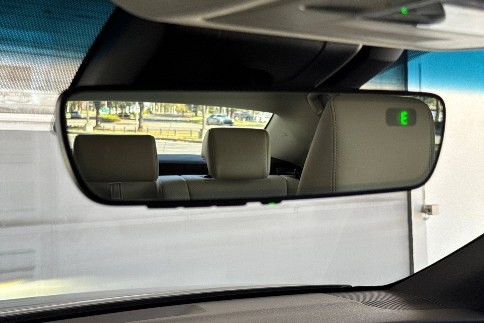 Certified 2024 Lexus ES 300h w/ Premium Package FWD image 39