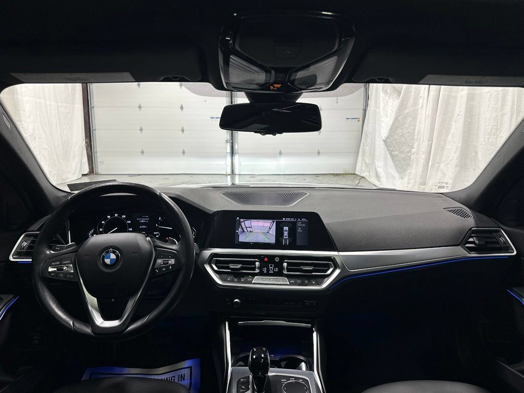 Used 2022 BMW 330i xDrive Sedan AWD/4WD image 38