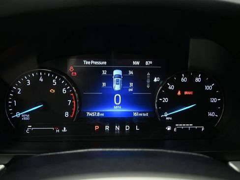 Certified 2021 Ford Explorer XLT image 13