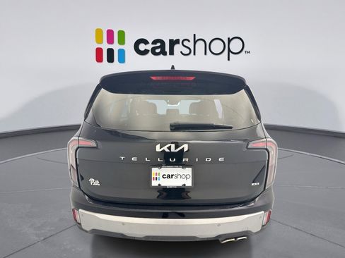 Used 2023 Kia Telluride EX AWD/4WD image 4
