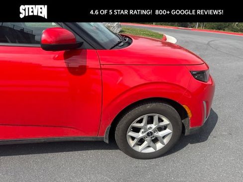Used 2024 Kia Soul LX w/ Option Group 015 FWD image 9