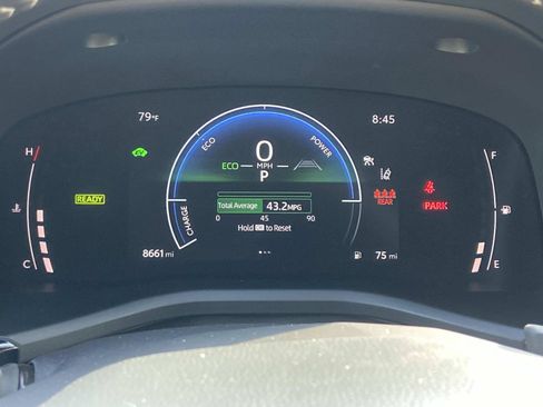 Used 2026 Toyota Camry SE FWD image 21