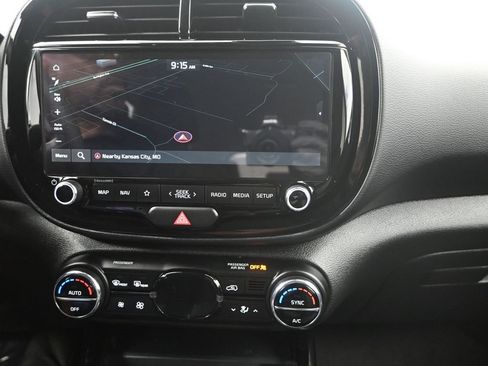 New 2025 Kia Soul S image 17