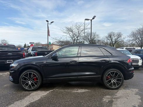 Used 2021 Audi Q8 Prestige w/ Prestige Package image 8