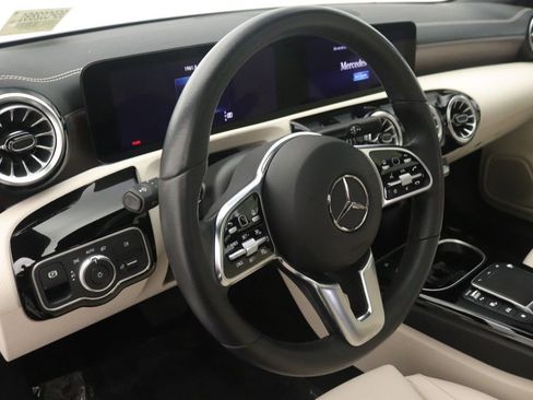Certified 2023 Mercedes-Benz CLA 250 image 17