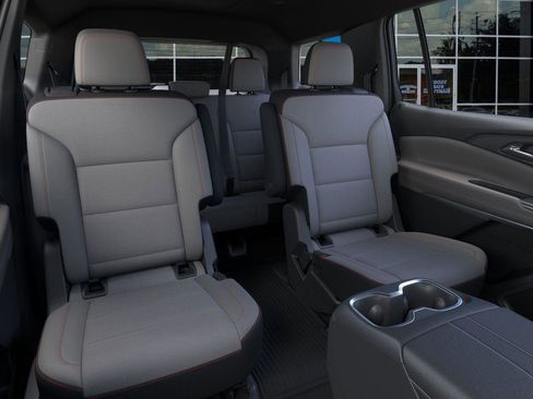 New 2026 Chevrolet Traverse LT w/ LPO, Floor Liner Package image 17