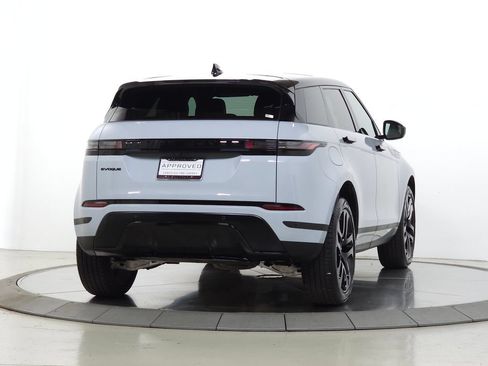 Certified 2026 Land Rover Range Rover Evoque S AWD/4WD image 9
