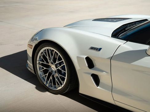 Used 2010 Chevrolet Corvette ZR1 w/ Preferred Equipment Group RWD image 75