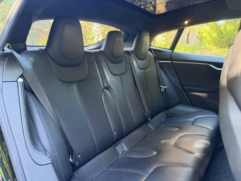 Used 2015 Tesla Model S 85D AWD/4WD image 34