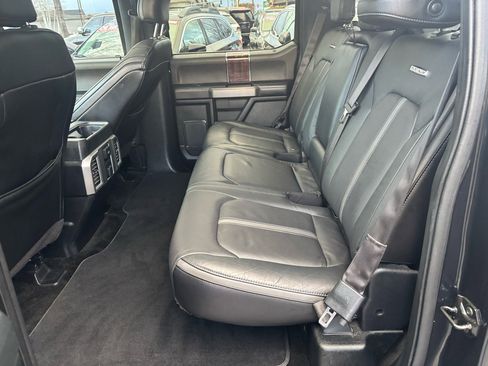 Used 2015 Ford F150 Platinum w/ Equipment Group 701A Luxury image 9