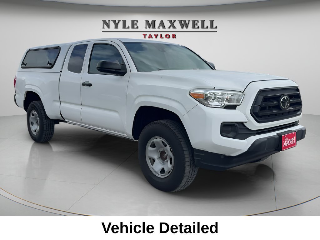 Used 2023 Toyota Tacoma SR RWD image 3