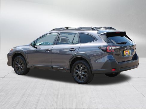 Used 2023 Subaru Outback Onyx Edition AWD/4WD image 5