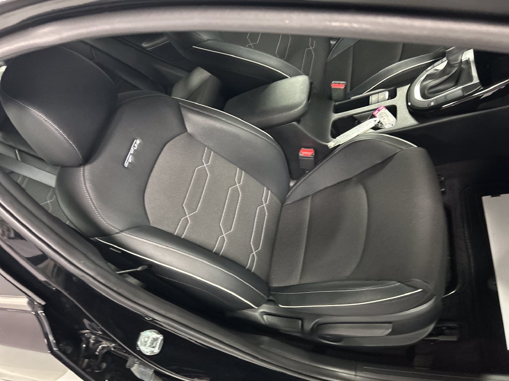 Used 2024 Kia Forte GT-Line w/ GT-Line Premium Package FWD image 24