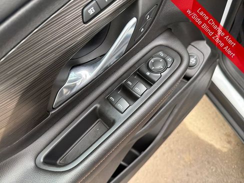 Used 2019 GMC Terrain SLT w/ Preferred Package FWD image 13