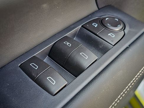 New 2026 GMC Terrain Elevation AWD/4WD image 11