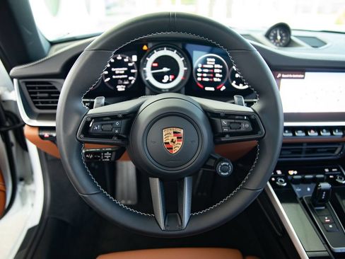 Used 2024 Porsche 911 Carrera S RWD image 20