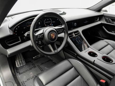 Used 2023 Porsche Taycan RWD image 3