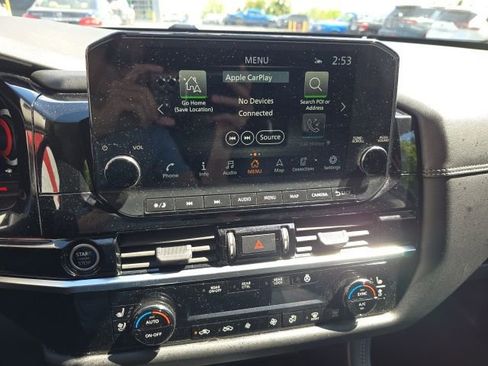 Used 2023 Nissan Pathfinder Platinum AWD/4WD image 19