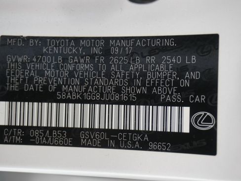 Used 2018 Lexus ES 350 w/ Luxury Package w/Wood Trim image 34