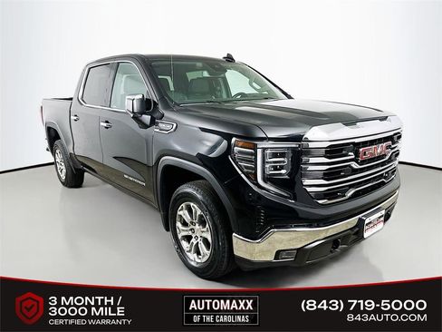 Used 2025 GMC Sierra 1500 SLT RWD image 1