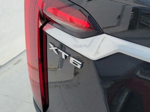 Used 2023 Cadillac XT6 Luxury FWD image 8