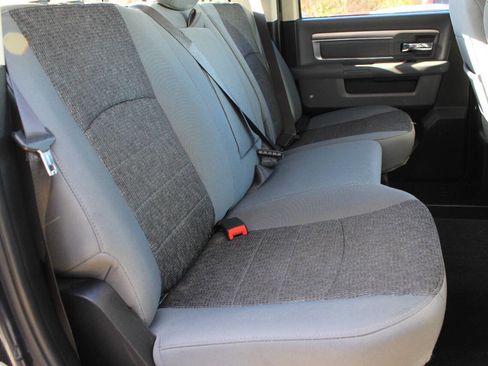 Used 2015 RAM 1500 Big Horn image 14