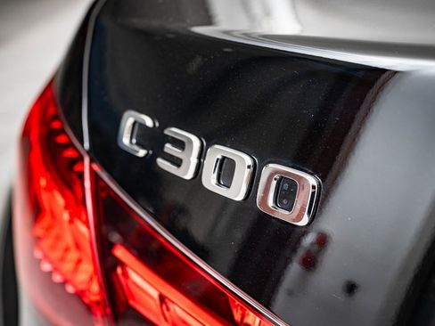 Used 2025 Mercedes-Benz C 300 C 300 image 18