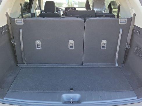 New 2025 Nissan Pathfinder SV image 15