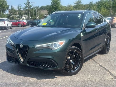 Used 2019 Alfa Romeo Stelvio Ti Lusso w/ Quick Order Package 22X Lusso AWD/4WD image 1