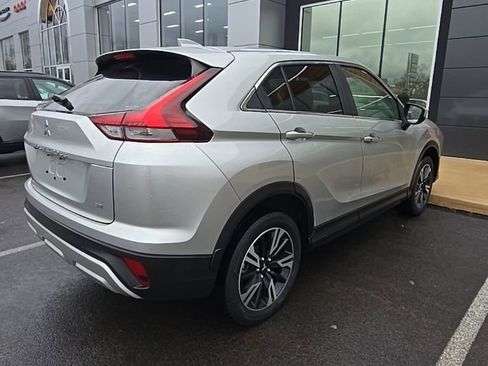Used 2024 Mitsubishi Eclipse Cross SE image 4