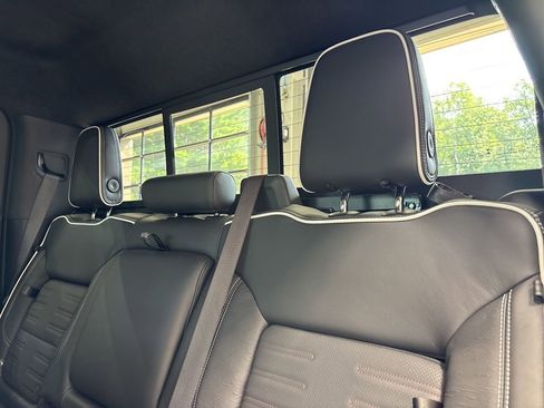 Used 2024 GMC Sierra 1500 AT4X w/ AT4X AEV Edition image 18
