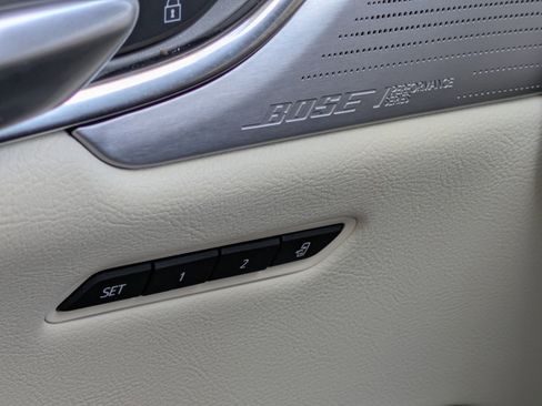 Certified 2023 Cadillac XT5 Premium Luxury image 22