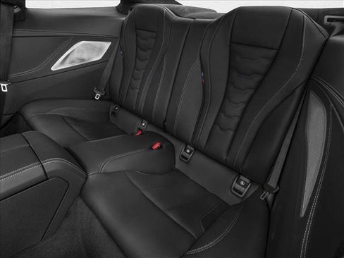 New 2026 BMW M850i xDrive Coupe image 9